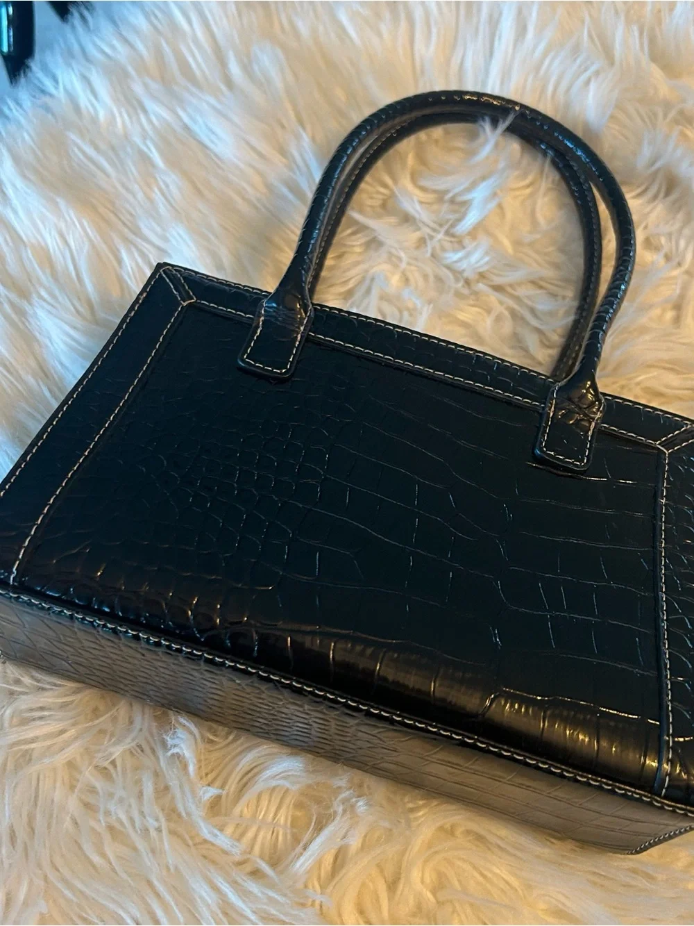Y2K Liz Claiborne Black Croc-Embossed Patent Tote Handbag